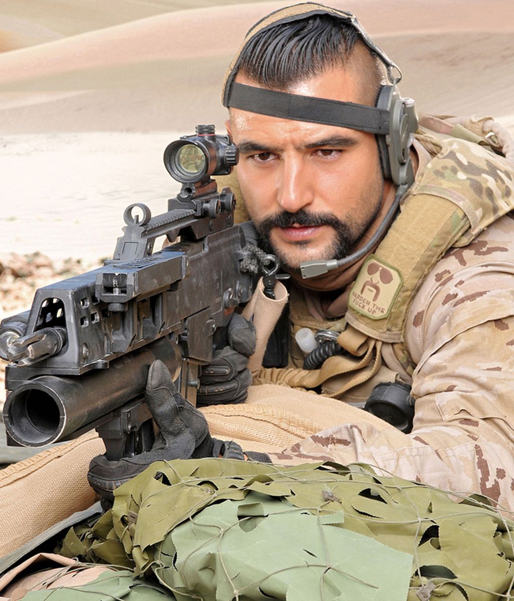 Iván Martín (Antonio Velázquez)