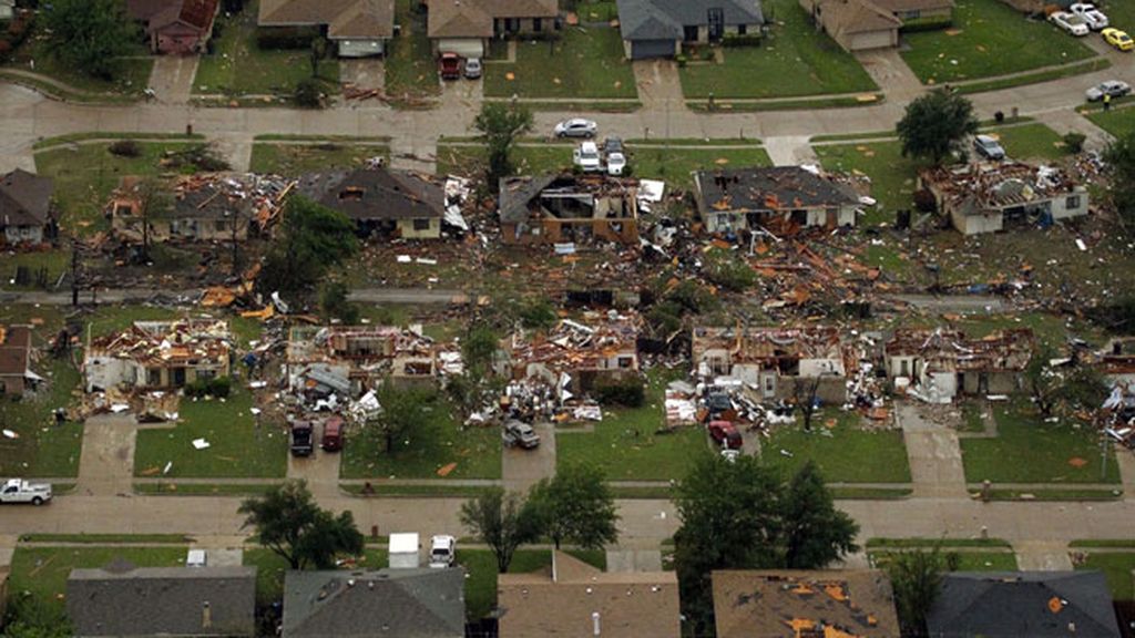Alerta en EEUU por los devastadores tornados
