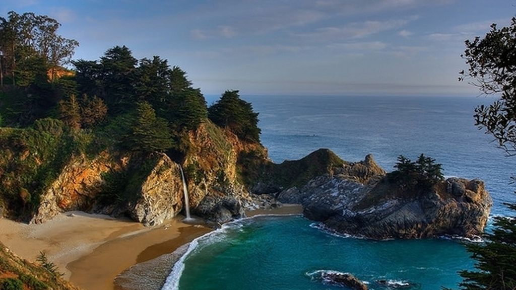 Cascada McWay, California