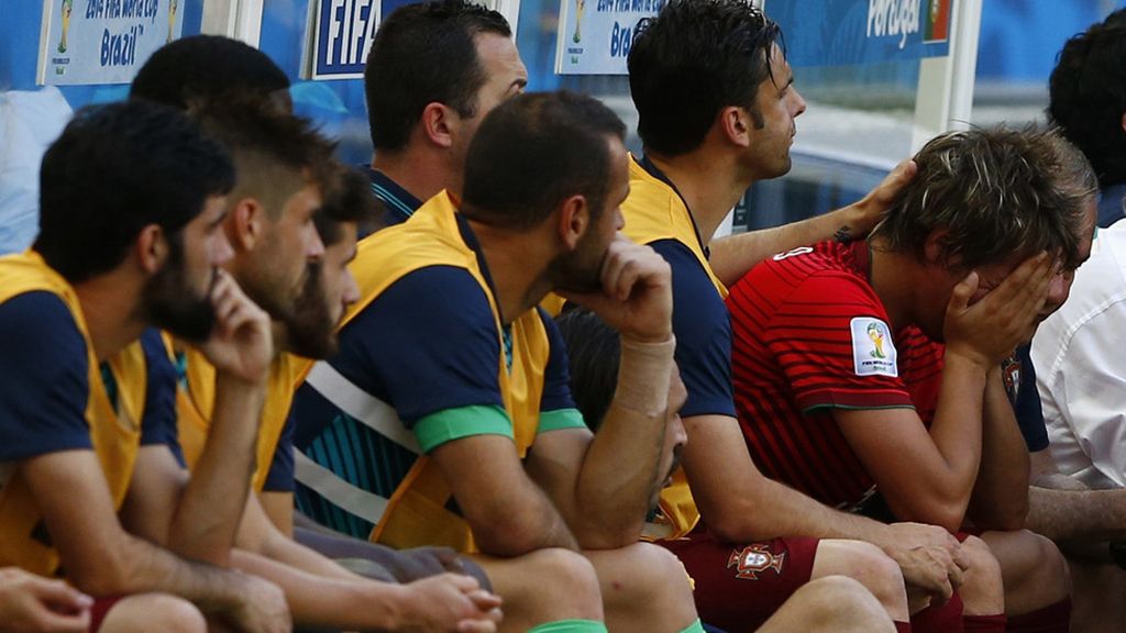 Fabio Coentrao también tuvo que retirarse lesionado