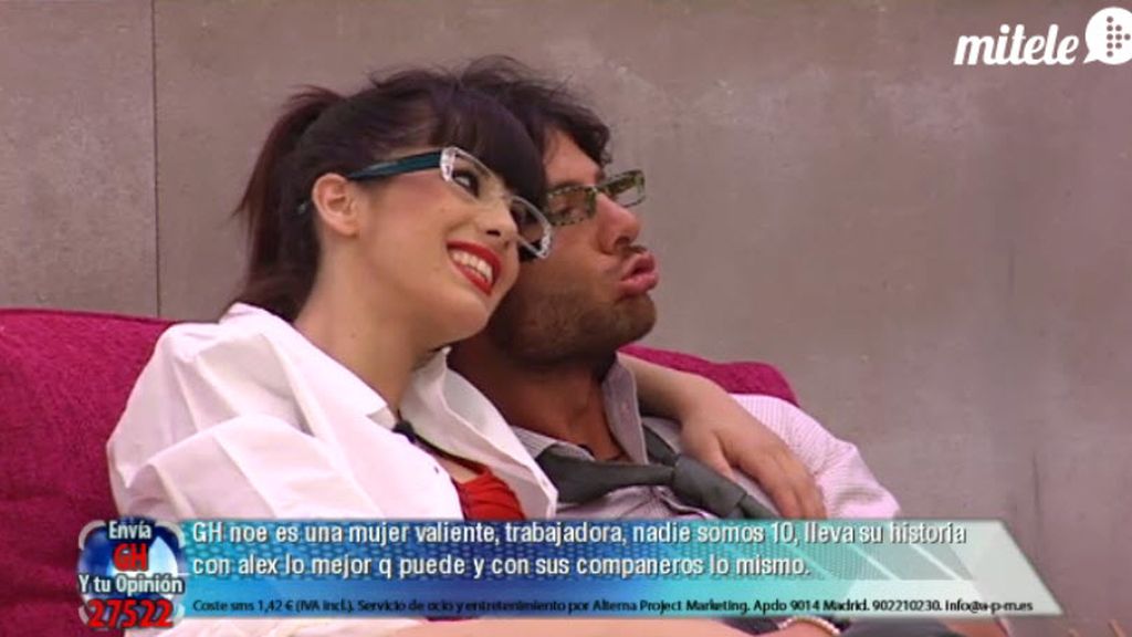 Marta y Cristian, muy juntitos en la fiesta de GH