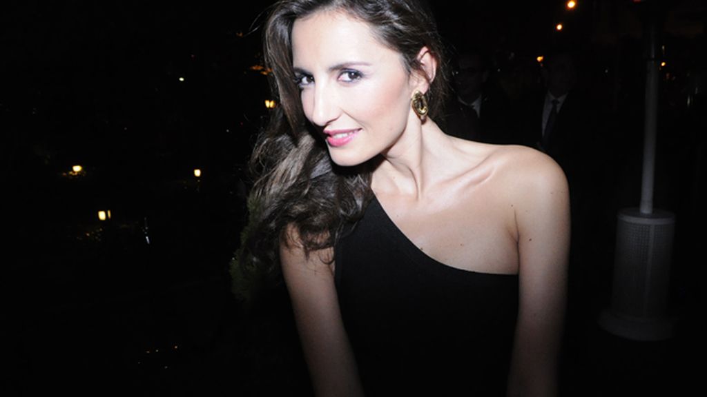 La modelo y periodista Mónica de Tomás lució pendientes de Tous