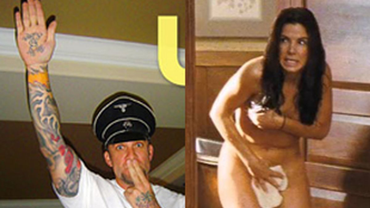 Fotografía de Jesse James publicada en el Daily Inquirer en la que aparece imitando a Hitler. A la derecha, Sandra Bullock desnuda en la película 'The Proposal'.