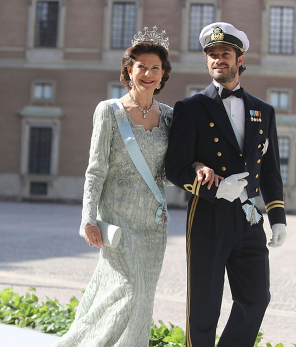 La reina Silvia, con su hijo Carlos Felipe