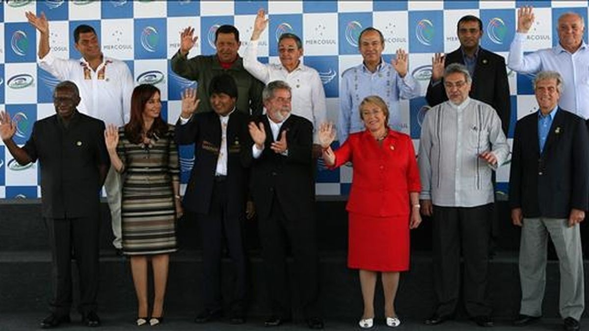 La cumbre de jefes Mercosur fue aplazada para el 23 y el 24 del mismo mes. EFE/Archivo