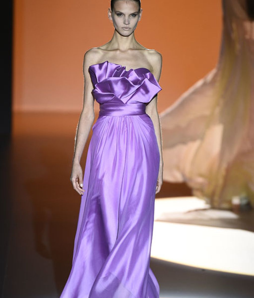 Tejidos livianos y colorido primaveral