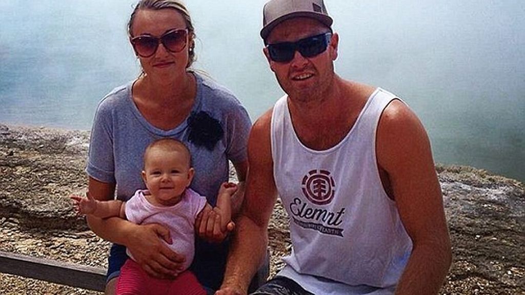 La viajera más pequeña del mundo recorre el globo en 10 meses