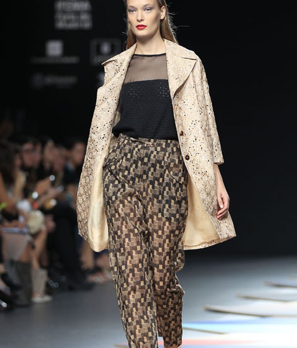 Líneas puras, geometrías y colores empolvados