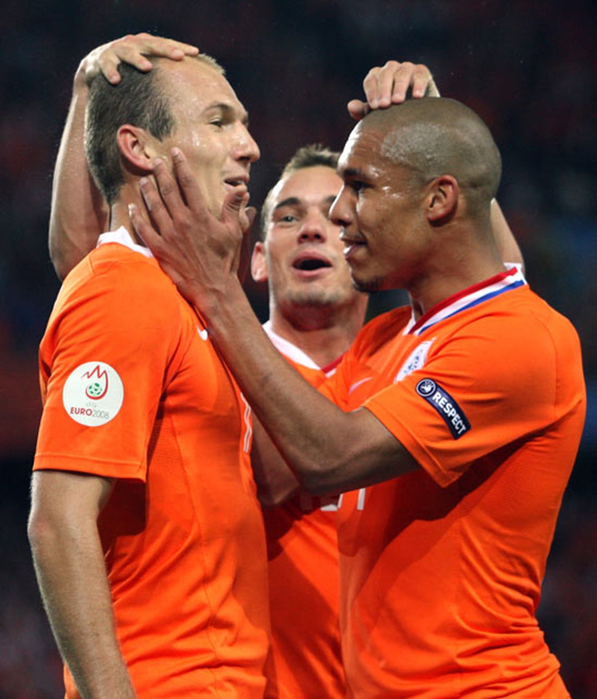 Robben celebra el tercer gol. Foto: AP