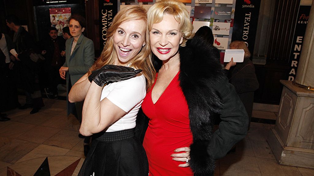 Mar Regueras y Marlene Mourreau