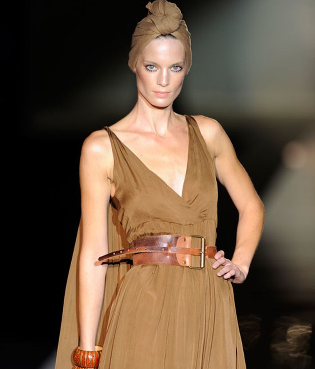 Roberto Verino apuesta por los tonos tierra