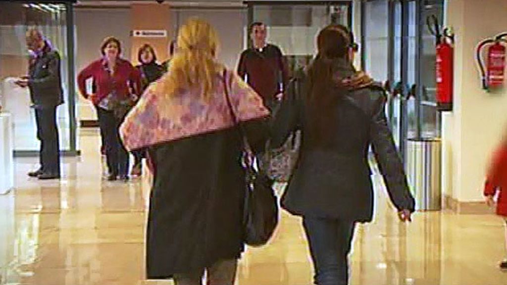 La llegada de la tonadillera a la Clínica Sagrado Corazón de Sevilla
