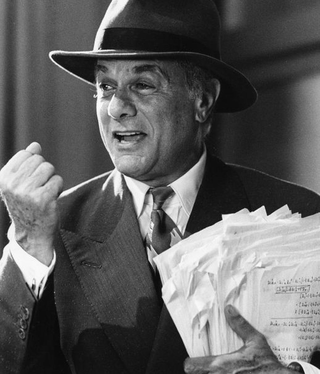 Tony Curtis en una escena de la película 'Insignificancia'