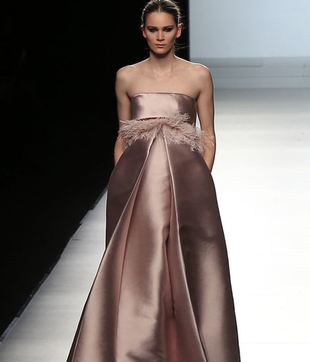 Sofisticación y elegancia en azules, rosas y burdeos