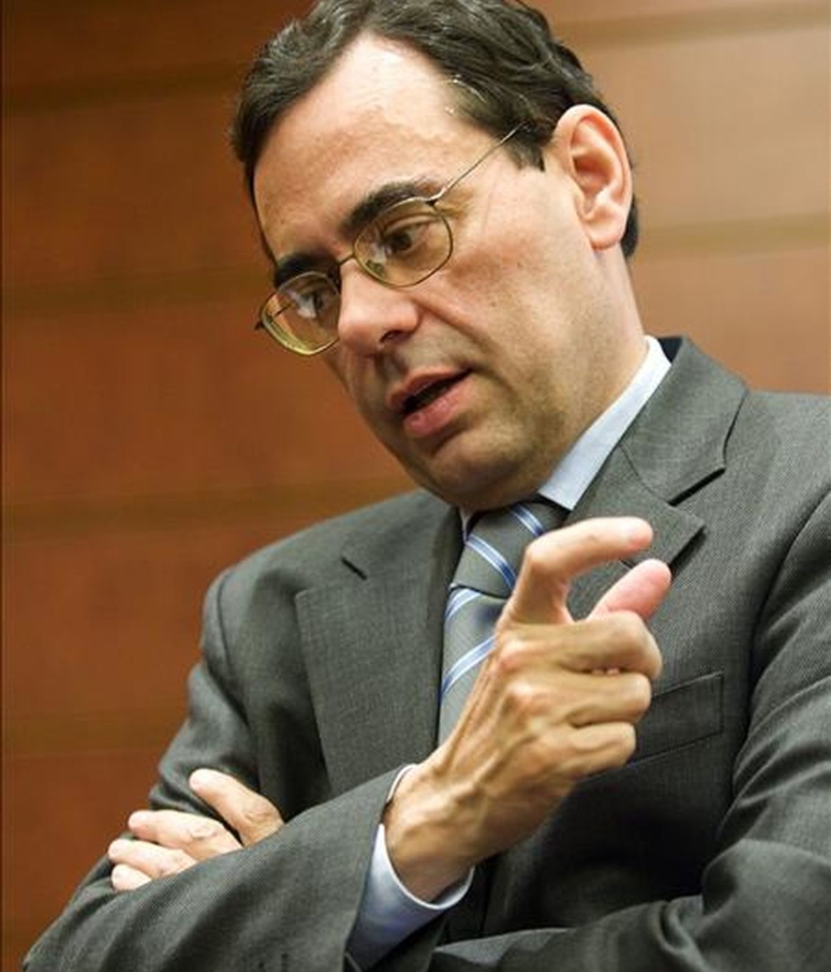 El responsable de temas financieros del Fondo Monetario Internacional (FMI) y ex gobernador del Banco de España, Jaime Caruana. EFE/Archivo