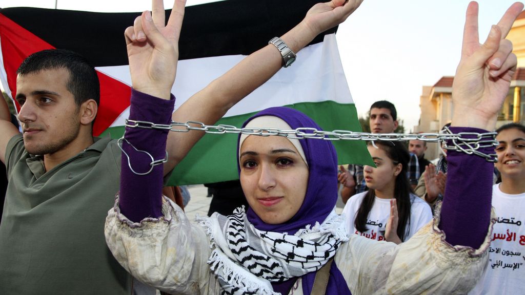 Protesta solidaria frente a la embajada de Estados Unidos en Amman, Jordania