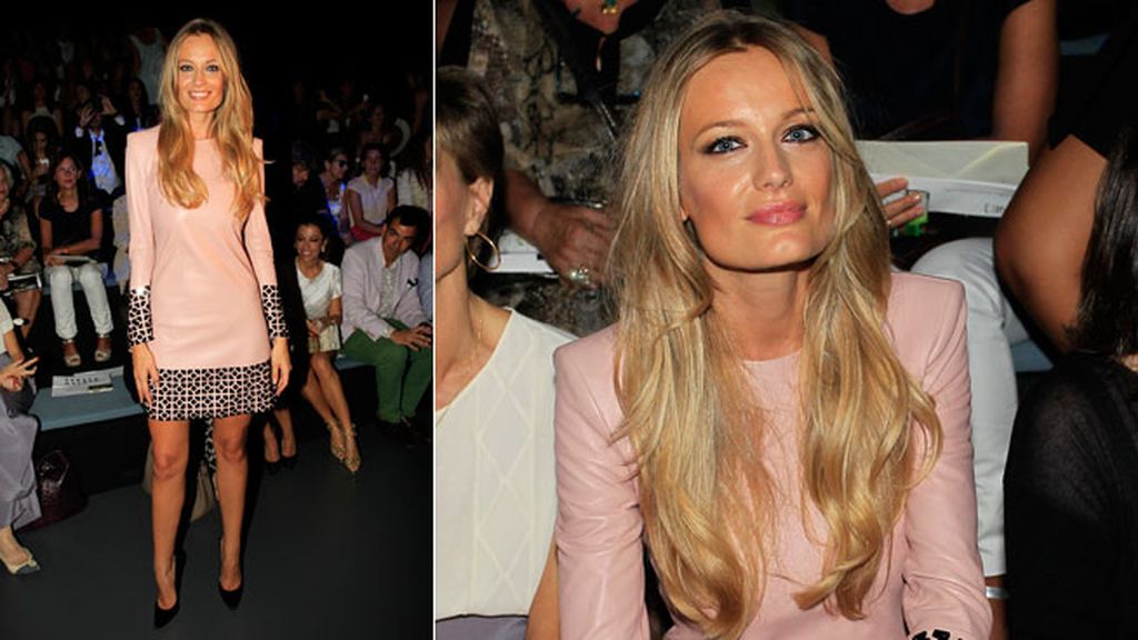 Ana Fernández, Helen Lindes y Marta Etura, guapas en el 'front row' de la FWM