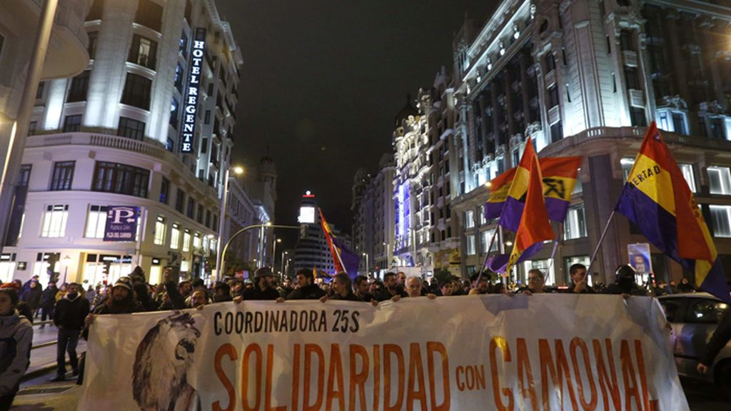 Maniestación en Madrid ante la sede del PP contra las obras en Gamonal
