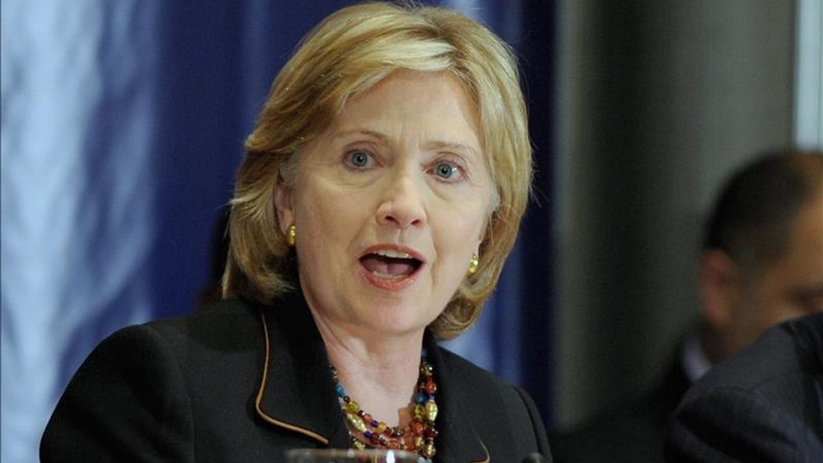 La secretaria de Estado de EE.UU., Hillary Clinton, hablará con las autoridades haitianas de la crisis electoral a raíz de la publicación de los resultados de las cuestionadas elecciones generales del pasado 28 de noviembre. EFE/Archivo La secretaria de Estado de EE.UU., Hillary Clinton, hablará con las autoridades haitianas de la crisis electoral a raíz de la publicación de los resultados de las cuestionadas elecciones generales del pasado 28 de noviembre. EFE/Archivo