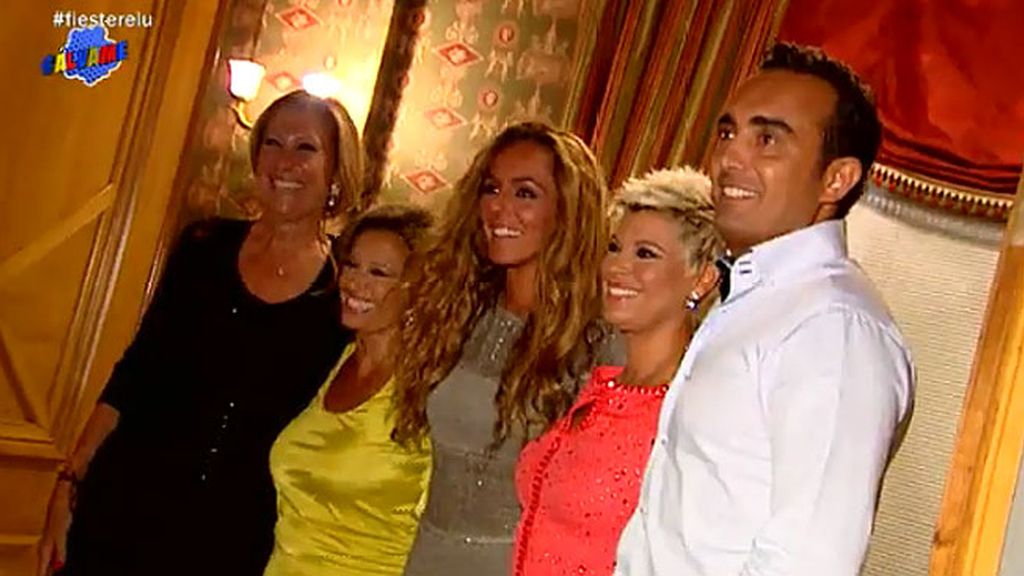 La colaboradora, de celebración con su familia, sus amigos y sus compañeros