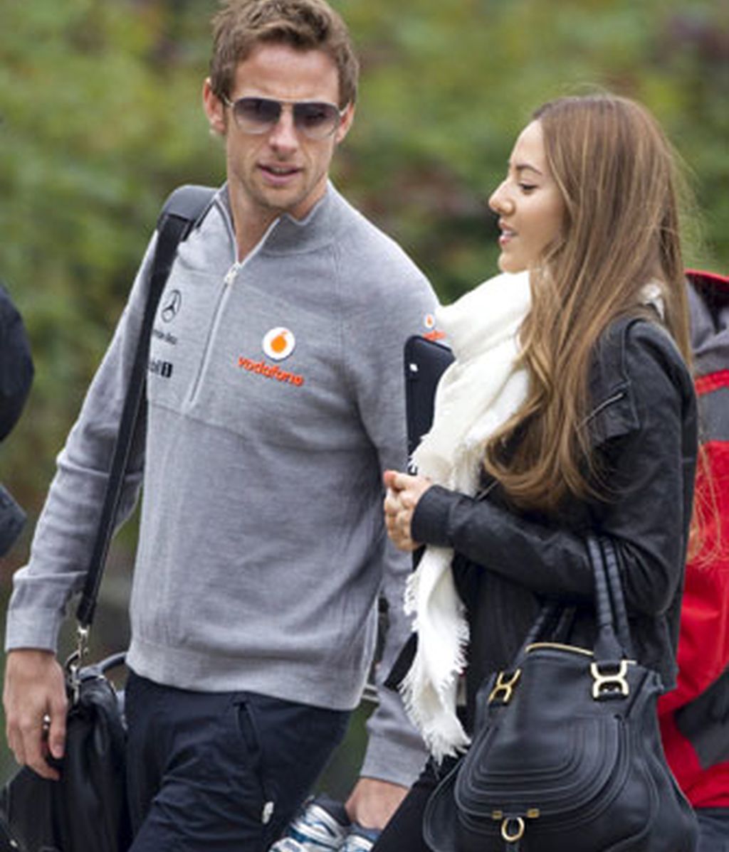 Button bien acompañado