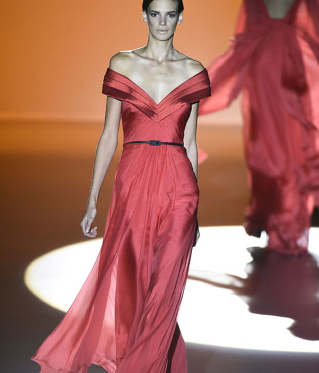 Tejidos livianos y colorido primaveral