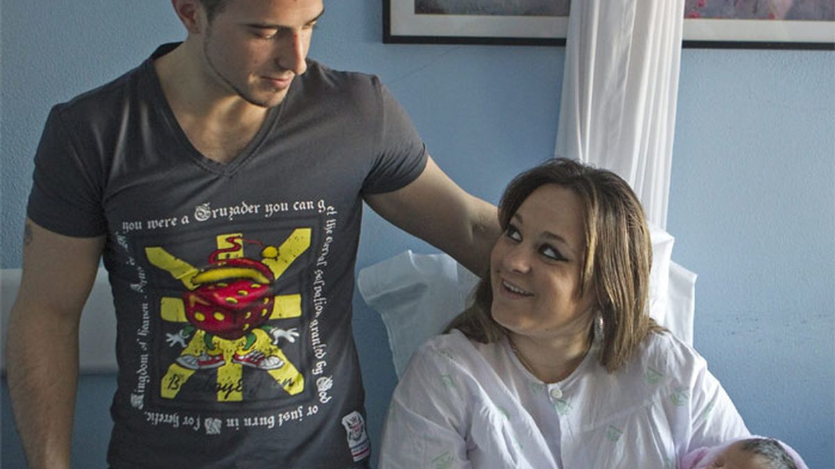 Nace Estrella, el segundo 'bebé medicamento' en España para salvar a su hermano
