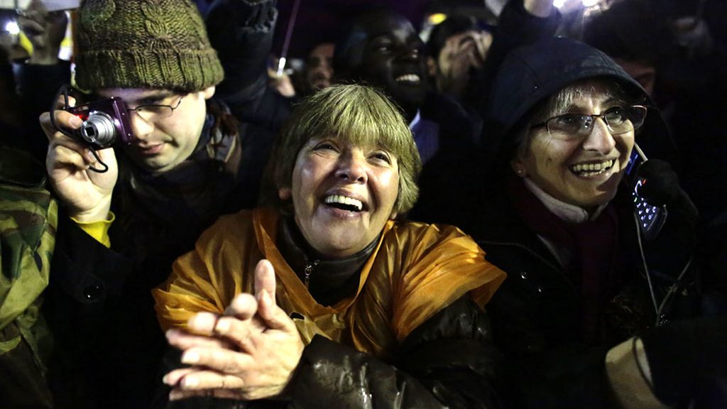 El júbilo entre los peregrinos tras la elección del papa
