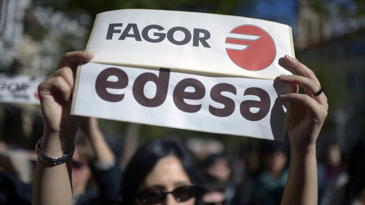 Los trabajadores de Fagor y Edesa protestan por el cierre de la empresa