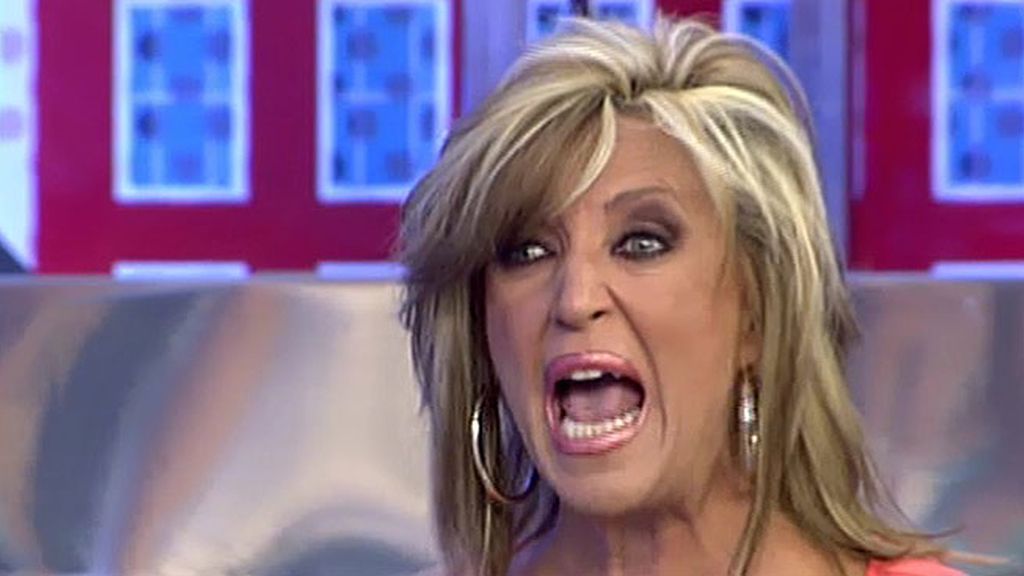 La colaboradora sale de plató tras una broma del programa