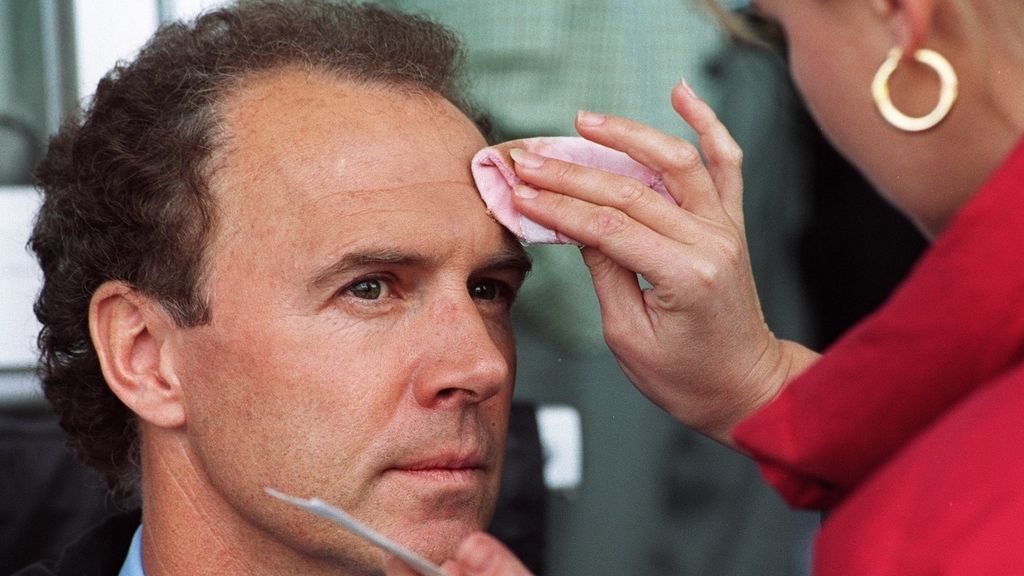 El fútbol es eso que juegan once contra once y siempre gana Beckenbauer