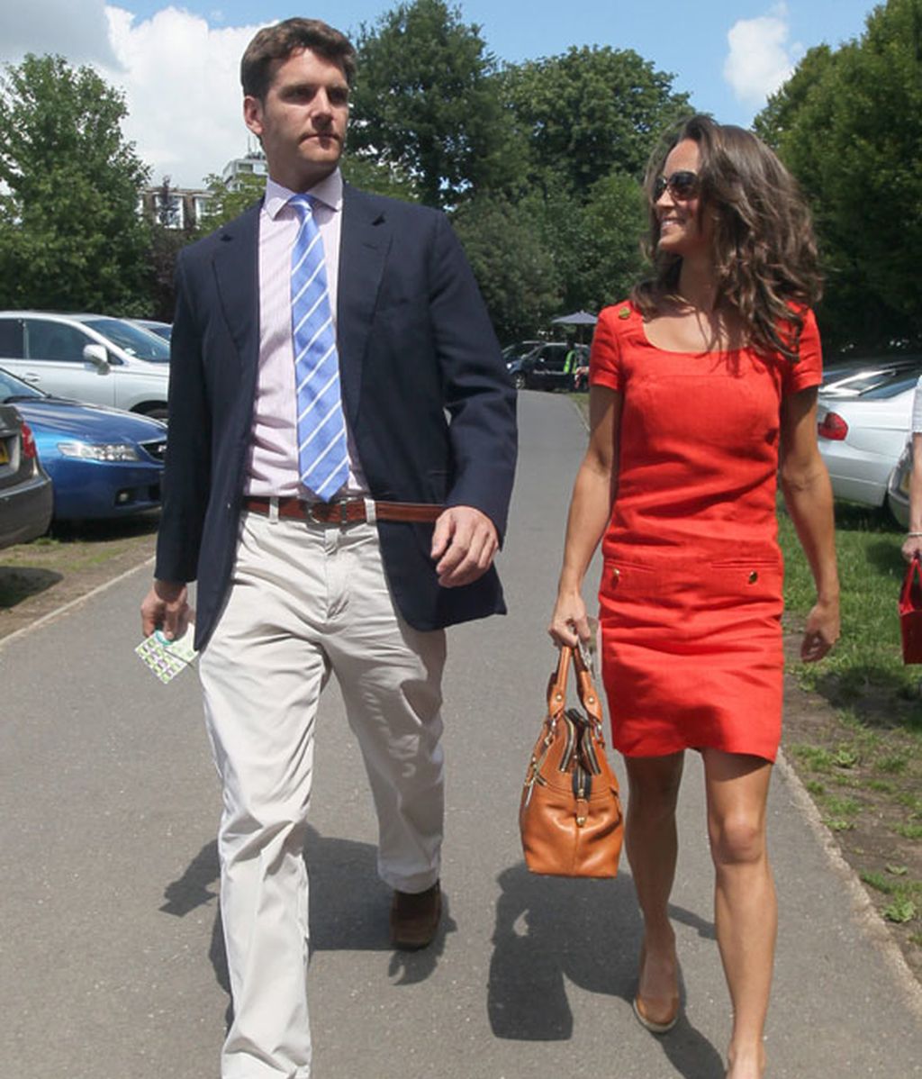 Pippa Middleton continúa con su novio, el financiero Alex Loudon
