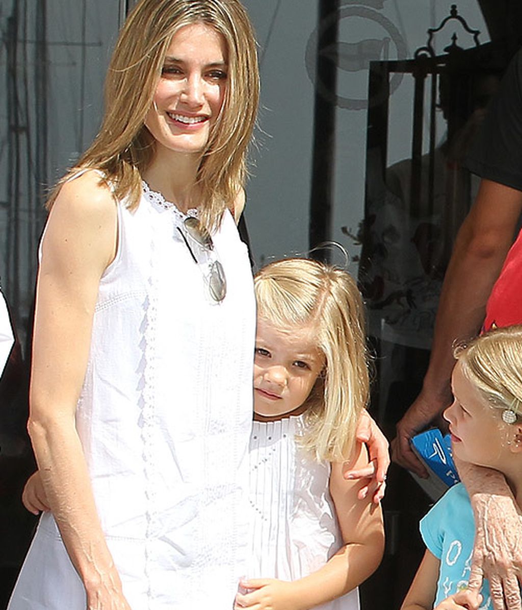 Letizia pasa de los polos de las Infantas