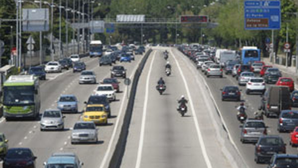 Imagen del tráfico en una de las vías de acceso a Madrid. Foto: EFE