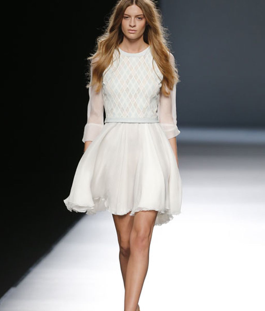 Tejidos naturales y abundancia de tonos empolvados