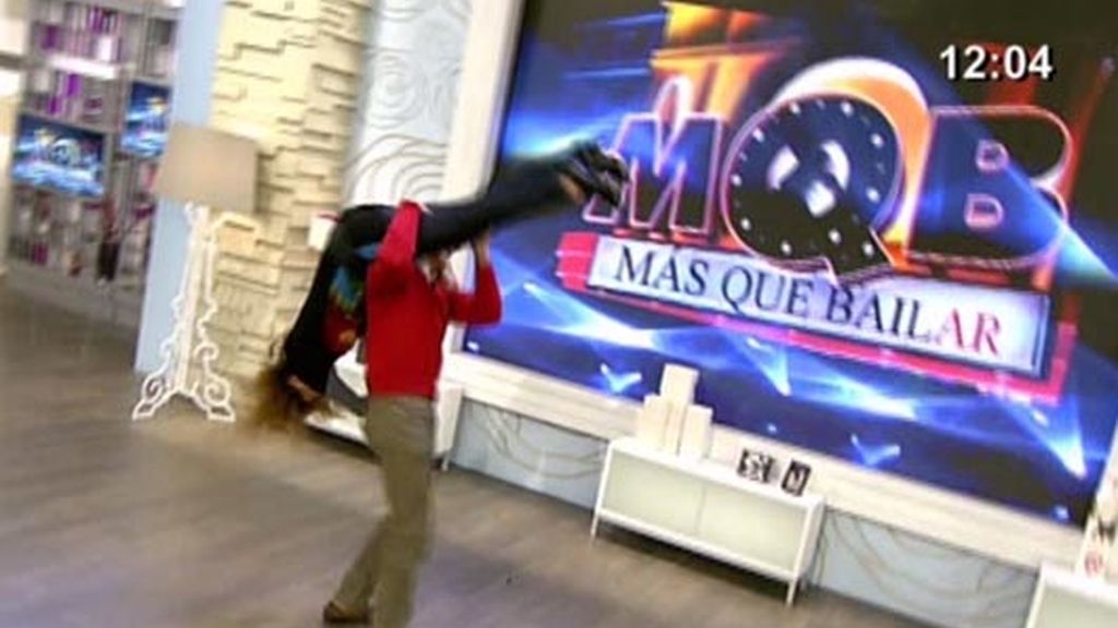 Clases de baile en 'Ana Rosa'