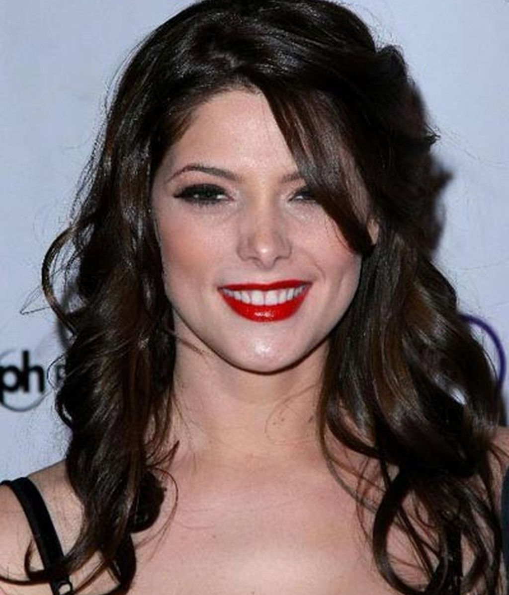 Ashley Greene (Alice)