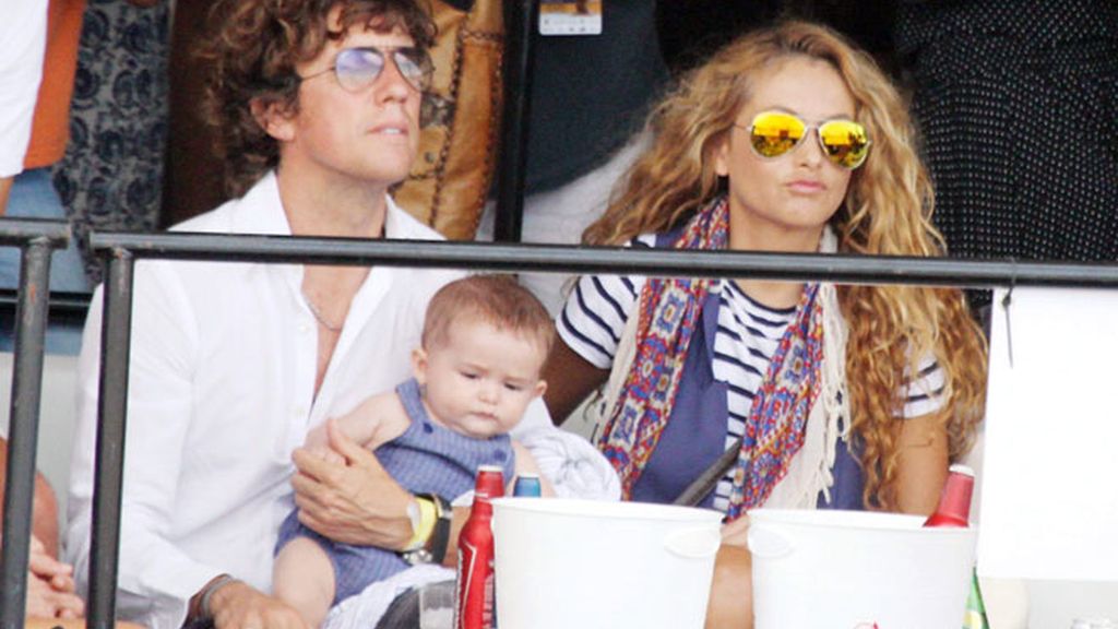 Paulina y Colate salen de paseo por Miami con Andrea Nicolás