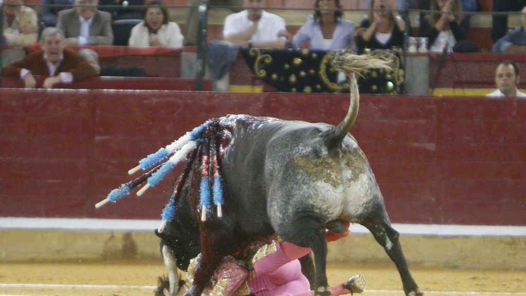 Espectacular cogida