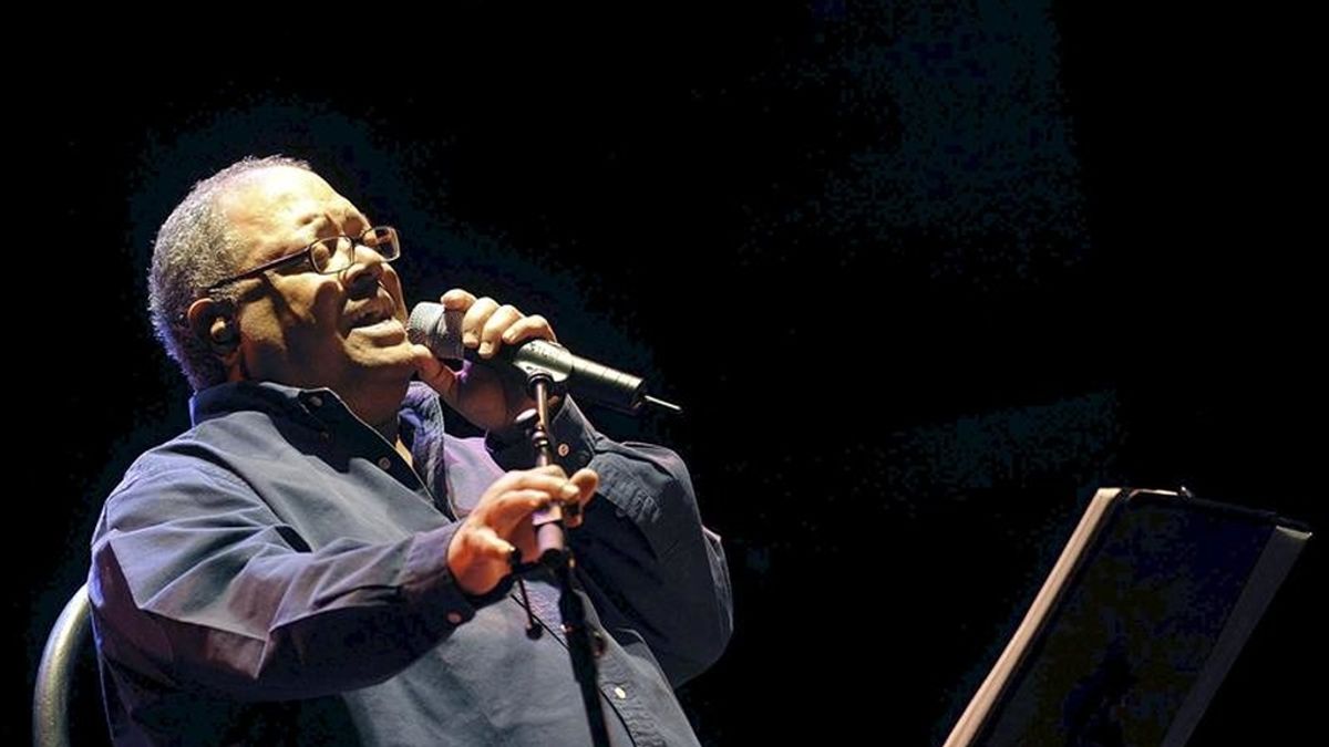 En la imagen, el cantautor cubano Pablo Milanés. EFE/Archivo