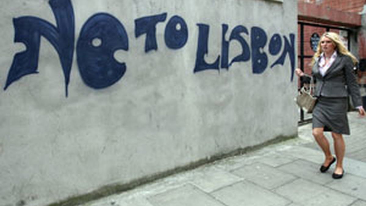 Pintada en una calle irlandesa. Foto: AP