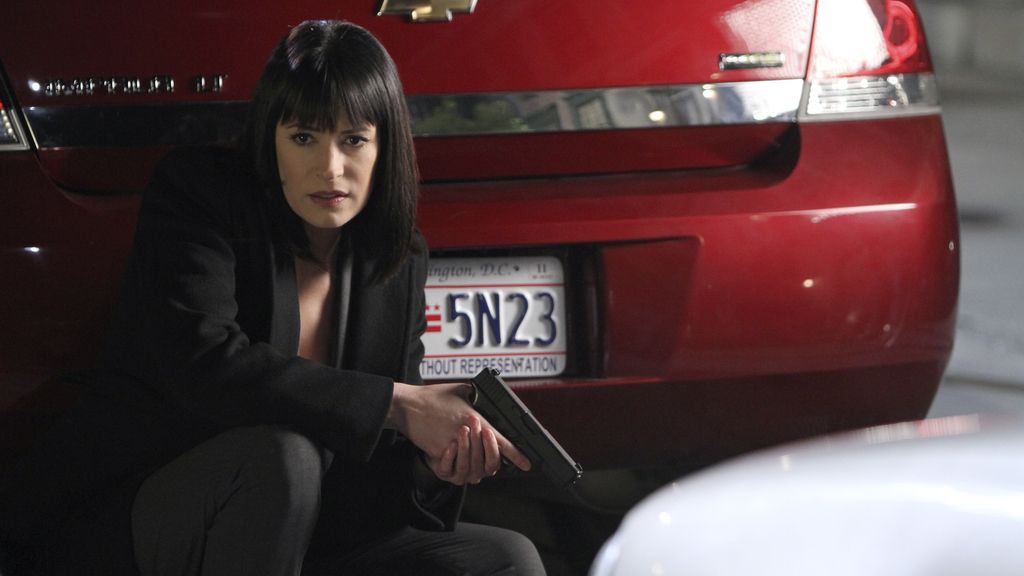 Capítulo 06x17: Sola ante el terrorista