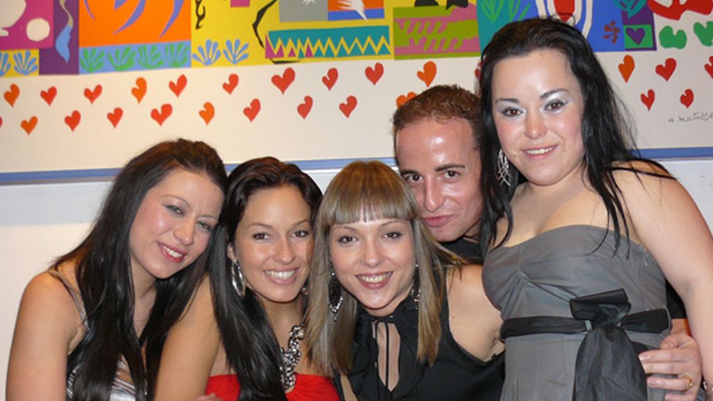 Los grandes hermanos se van de fiesta