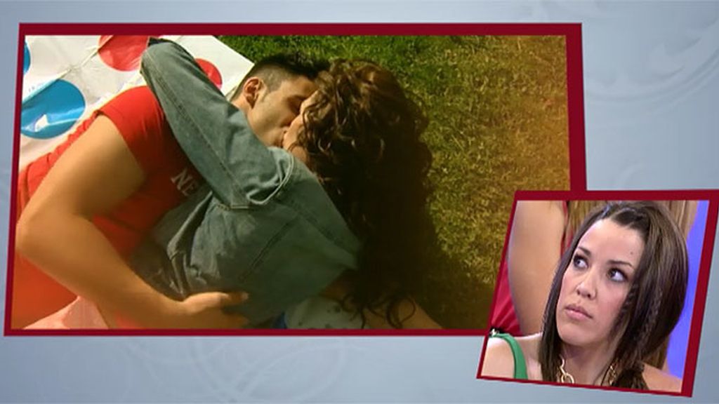 Connie quiere que Noel se vaya con ella de la mano