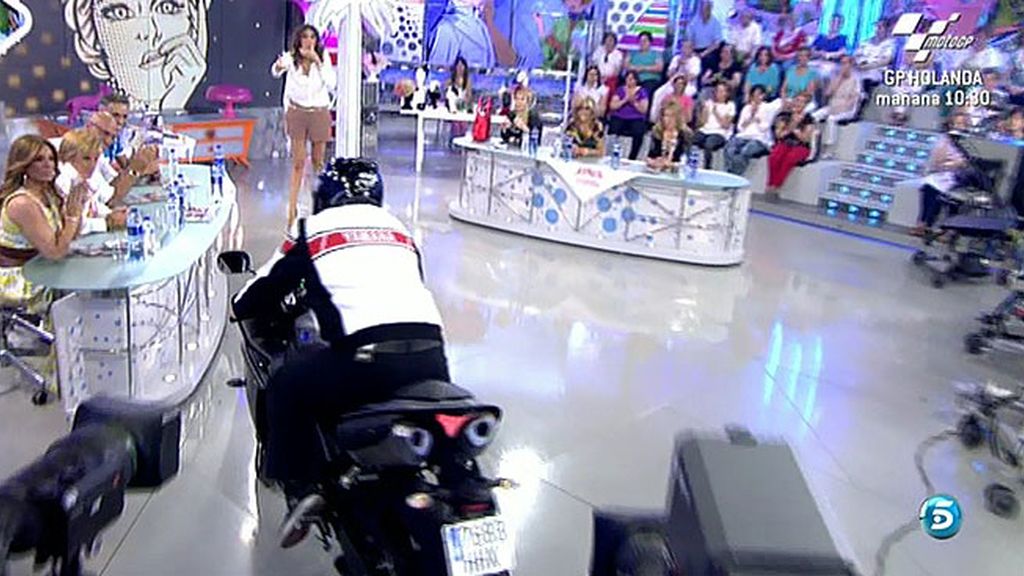 Motorizado y con un objetivo claro: Miguel Temprano viene a por la silla de Chelo