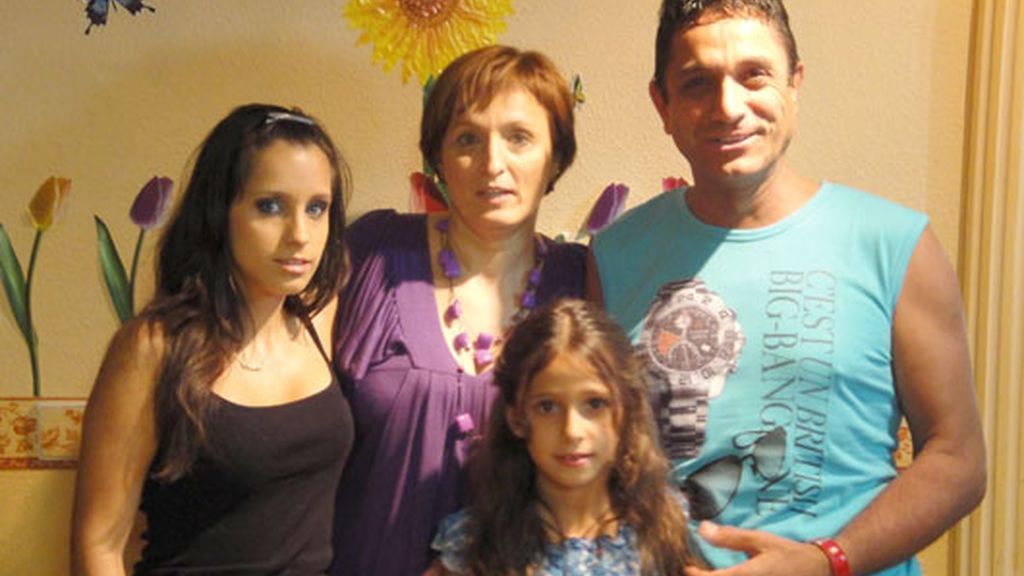 La familia adoptiva de Sonia Arenas