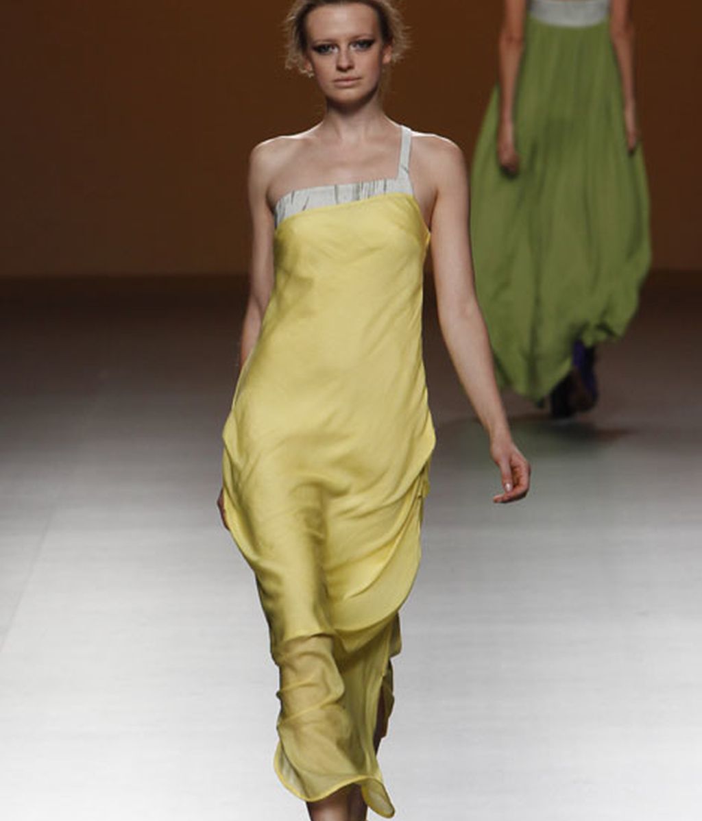 Elegancia y sobriedad en Sara Coleman