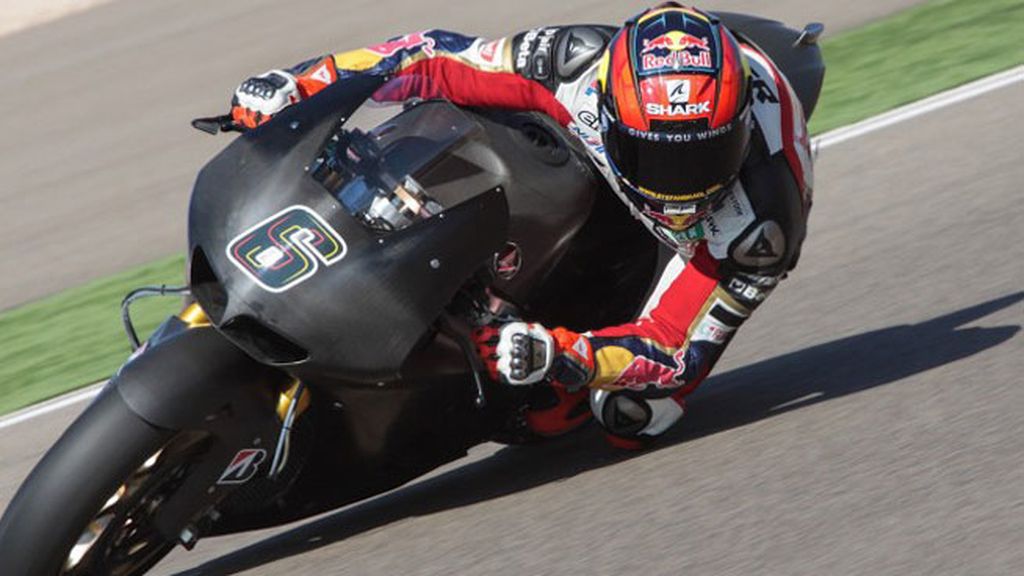 Stefan Bradl, rodando en Aragón