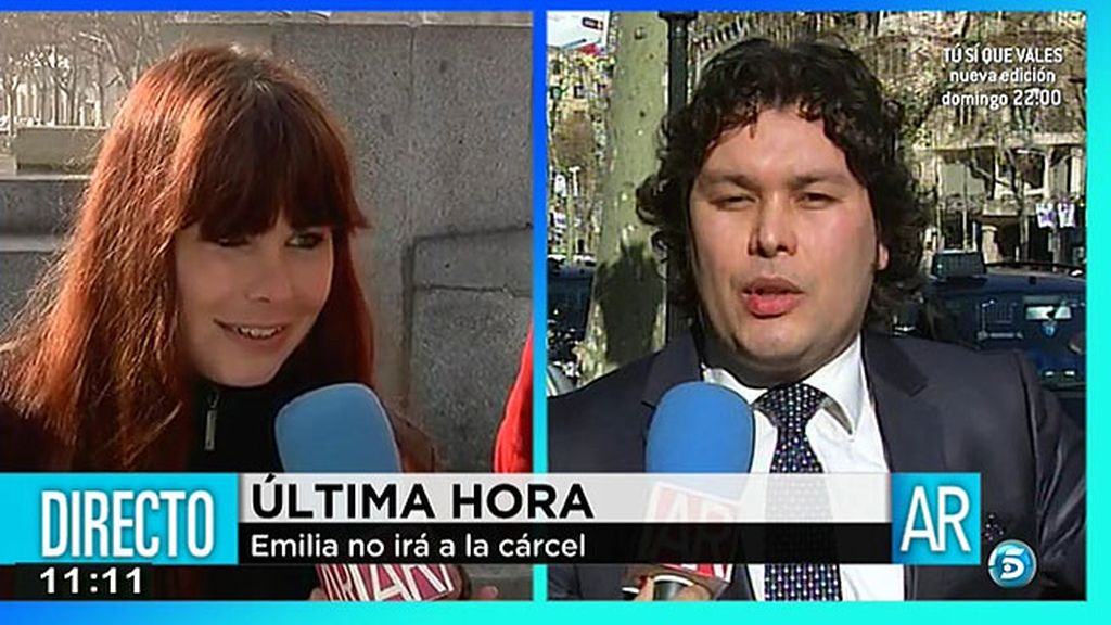 Emilia compró comida y pañales para sus hijas con una tarjeta que no era suya