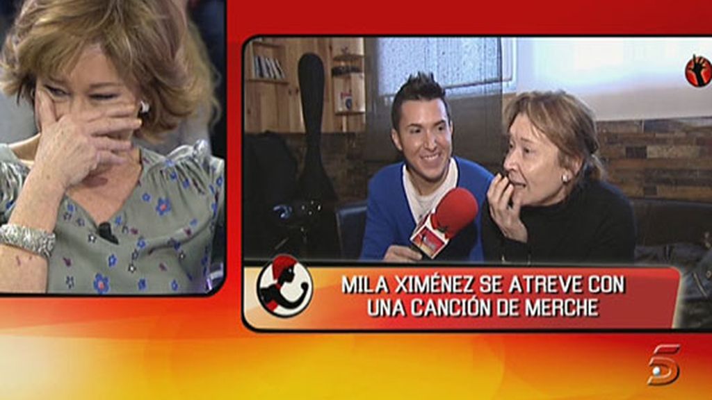 Mila canta con Merche